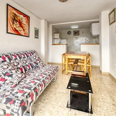 Vila Sleeps 10 With Pool And Wifi Lloret de Mar