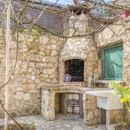 Sleeps 10 With Pool And Wifi Vila Lloret de Mar