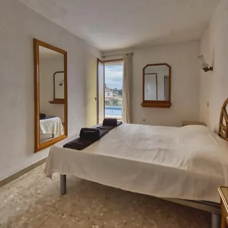 Sleeps 10 With Pool And Wifi 빌라 료렛 드 마르