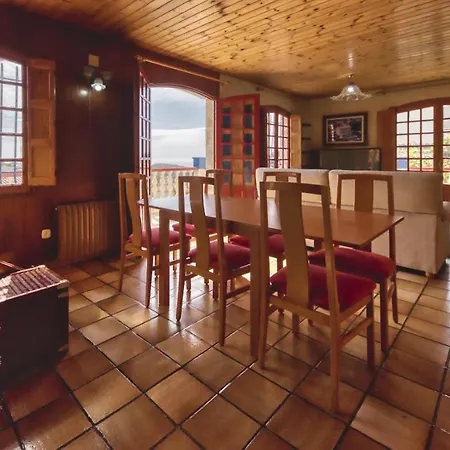 Sleeps 10 With Pool And Wifi Lloret de Mar